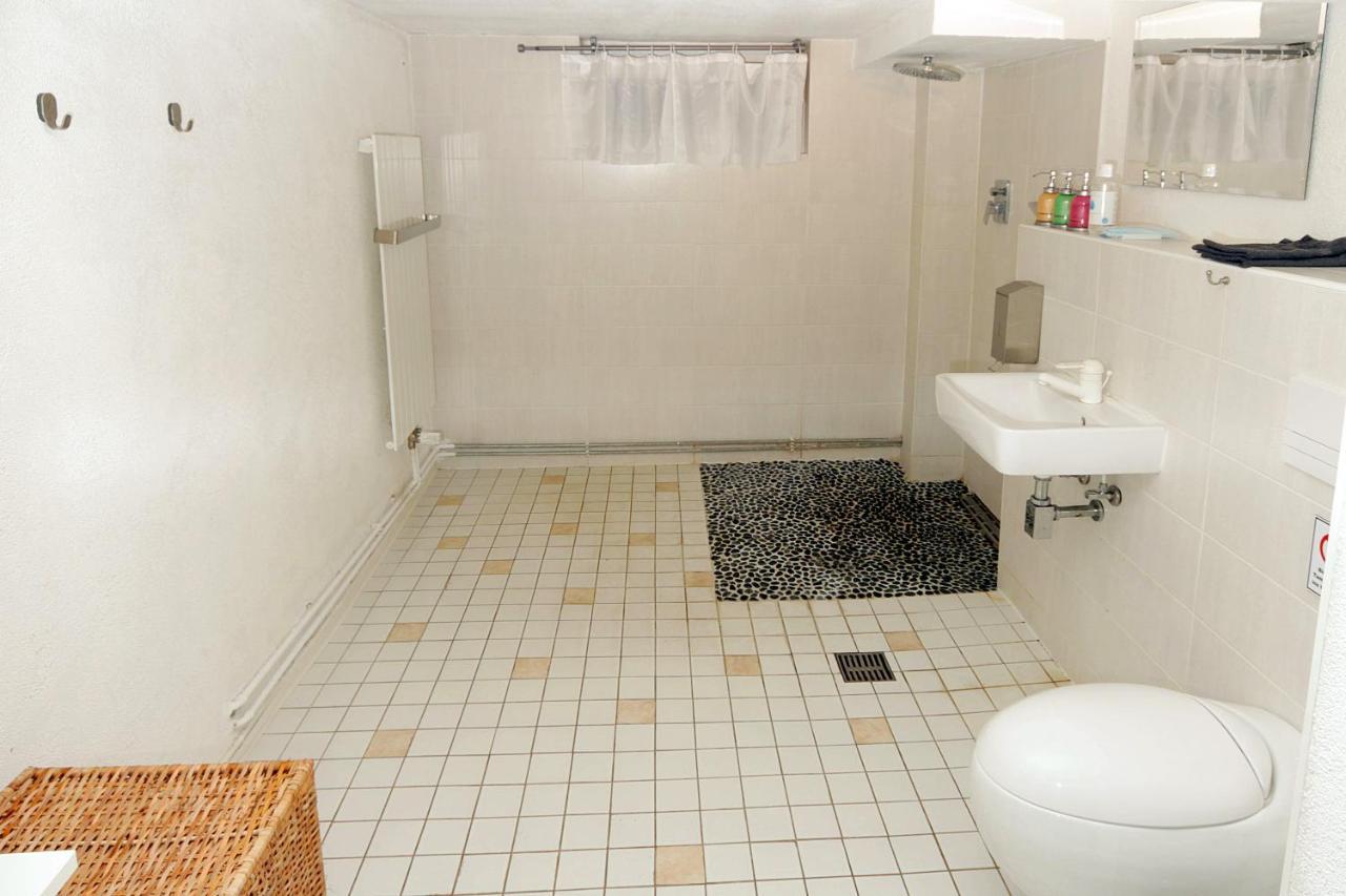 Cozy Souterrain-Half-Basement-Apartment Included 2 Bicycles Berlín Exterior foto